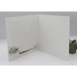 Handgemachte Kommunionskarte mit Tauben-Motiv – Geldgeschenkverpackung grün-weiß