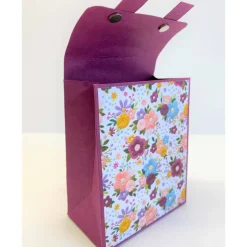 Handgemachte Schultasche aus Karton – Geschenkverpackung zur Einschulung (9 x 12 x 5 cm)