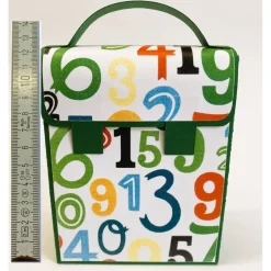 Handgemachte Schultasche aus Karton – Geschenkverpackung zur Einschulung (9 x 12 x 5 cm)