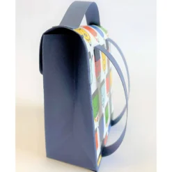 Handgemachte Schultasche aus Karton – Geschenkverpackung zur Einschulung (9 x 12 x 5 cm)