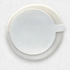 Handgemachte selbstklebende Wachssiegel mit echten Blättern in Herzform – Set aus 10 Unikaten, perlmutt weiß