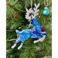 Handgemachte Weihnachtsdeko Resin Rentier – Epoxidharz Anhänger Blau Unikat Geschenk