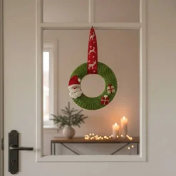 Handgemachter Strickkranz Weihnachten – Kleiner Wandkranz mit Weihnachtsmann, Advent Türkranz 17,5cm