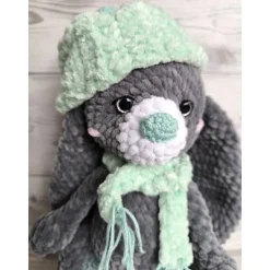 Handgemachtes Kuscheltier Hase „Minti“