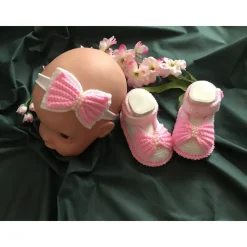 Handgemachtes Taufset  *little girl* für Mädchen – Haarband & Babyschühchen Weiß-Rosa mit Perlen