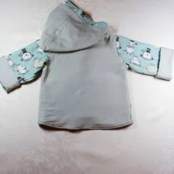 Handgenähte Babyjacke Gr.56 – Wendejacke Blau Zootiere – Geschenk zur Geburt
