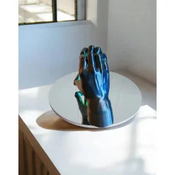 Hands Heart Skulptur Duochrome | Irisierende Deko Handzeichen | Liebe Geschenk | PLA 3D-Druck Kunstwerk | Modernes Regal