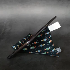 Handykissen / Sitzsack NUSSKNACKER  - Smartphonestütze, Tabletkissen, Kirschkernfüllung | RÄUBERKIND