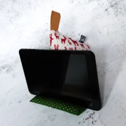 Handykissen / Sitzsack RUDOLF - Smartphonestütze Weihnachten, Handyhalterung, Kirschkernfüllung | RÄUBERKIND