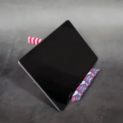 Handykissen / Sitzsack SANTA BABY - Smartphonestütze Weihnachten, Handyhalterung, Kirschkernfüllung | RÄU