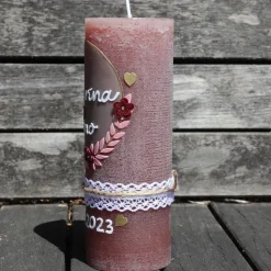 Harmonie der Liebe: Rustikale Hochzeitskerze personalisierbar mit Blumenranke und goldenen Herzen, Hochzeitsgeschenk