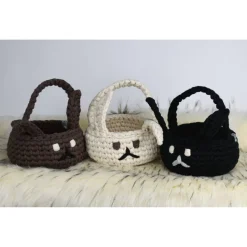 Hasenkörbchen gehäkelt mit Kunstfellpuschel Osterkorb aus Textilgarn