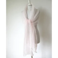 Hauchzarter Brautschal in weiß-rosa, Mohair-Stola für die Hochzeit, sommerliches Lace-Tuch, dünnes Umschlagtuch