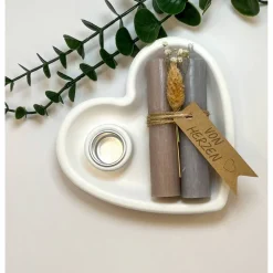 Hübscher Kerzenteller Herzform mit 2 Kerzen / Muttertag / Geburtstag / Valentinstag