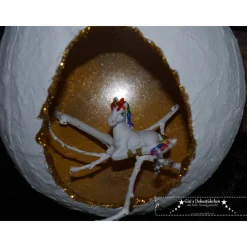 Hübsches großes Osterei mit Figur – ca. 18 cm