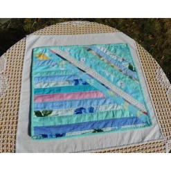 hellblaues Tischset Patchwork Quilt , Platzset Streifen