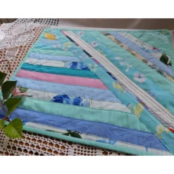 hellblaues Tischset Patchwork Quilt , Platzset Streifen