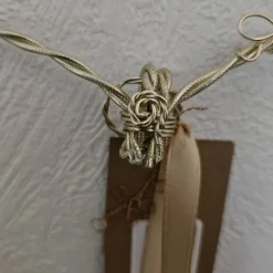 Herbstdekoration, Herz zum Aufhängen aus Aluminiumdraht. 24 x 24 cm