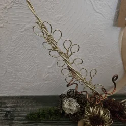 Herbstdekoration, Herz zum Aufhängen aus Aluminiumdraht. 24 x 24 cm