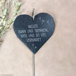 Herz Grabschmuck, Schieferherz Grabdekoration, gravierte Schiefertafel zur Trauerbekundung, Grabdeko zu Allerheiligen/Al