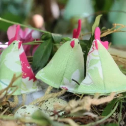 Hühner, Osterdeko, 4er-Set in grün rosa