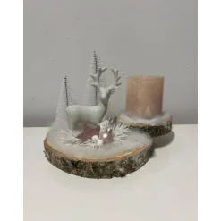 Hirsch auf Baumscheibe mit Kerze Weihnachtsdeko