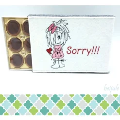 Hülle für Haselnusspralinen