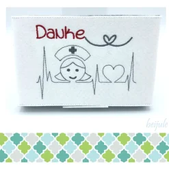 Hülle für Haselnusspralinen