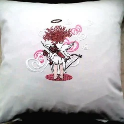 Hochzeit Liebe Kissenhülle Kissenbezug Amor 2  GESTICKT 30x30cm.