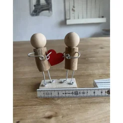 Hochzeits Figuren mit Herz, Holzfiguren, Liebes Geschenk