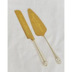 Hochzeitsdeko Hochzeitsgläser Sektgläser Hochzeitskerzen Brautaccessoires mit Namen Tortenmesser Tortenheber