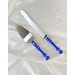 Hochzeitsdeko Hochzeitsgläser Sektgläser Hochzeitskerzen Brautaccessoires mit Namen Tortenmesser Tortenheber  weiß blau