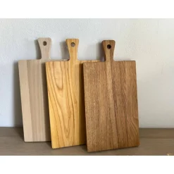 Hochzeitsgeschenk Schneidebrett aus Eiche mit Griff & Kochlöffel – personalisiert für Hochzeit, Einzug & Paare