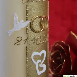 Hochzeitskerze Champagner mit Perlstreifen, Tauben und Eheringen, personalisierbar, ideal als Hochzeitsgeschenk