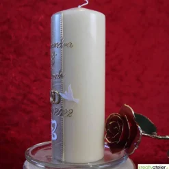Hochzeitskerze Champagner mit Perlstreifen, Tauben und Eheringen, personalisierbar, ideal als Hochzeitsgeschenk