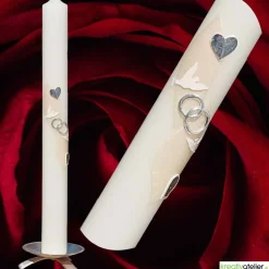 Hochzeitskerze elfenbein mit silbernen Tauben und Herzen, personalisierbar mit Namen und Datum, perfekte Hochzeitsdeko