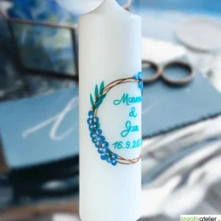 Hochzeitskerze in Elfenbein mit goldenen Ringen und Eukalyptus, personalisierbar, edle Hochzeitsdeko