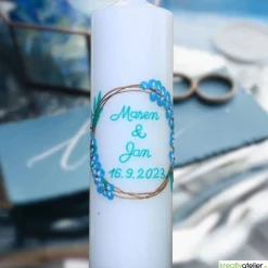 Hochzeitskerze in Elfenbein mit goldenen Ringen und Eukalyptus, personalisierbar, edle Hochzeitsdeko