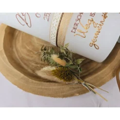 Hochzeitskerze mit/ohne Teelichteinsatz in weiß-braun mit Spitzenband, Jute und Perlen - Personalisiert