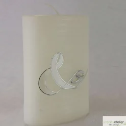 Hochzeitskerze oval mit Perlmutt-Oberfläche und „&“-Symbol, personalisierbar, edle Hochzeitsdeko