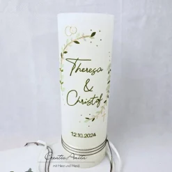 Hochzeitskerze Rustik weiß XXL mit Teelichteinsatz - Blätterranken olive-eukalyphtus