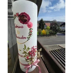 Hochzeitskerze Rustik weiß inkl. Teelicht - Blütenkranz und Trockenblumen in Brombeere-Altrosa-Gold