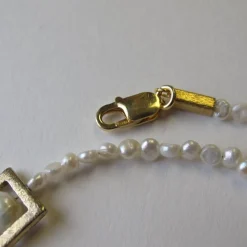 Hochzeitskette aus weißer Jade und Süßwasserperlen, vergoldetes Silber 925, Edelsteinkette