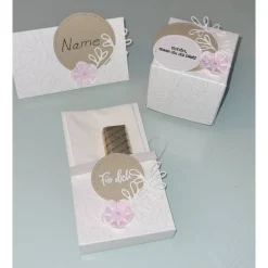 Hochzeits-Papeterie von der Einladung bis Gäste-Goodies