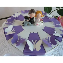 Hochzeitstorte/Schachteltorte in lila/creme  23cm Ø