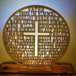 Holzaufsteller rund mit Gebet Vater unser im Himmel – Birkenholz, gelasert, Geschenk zur Kommunion & Konfirmation