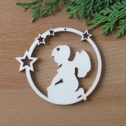 Holz-Baumhänger Engel Ina, Geschenkanhänger
