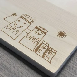Holzbrettchen, Schneidebrettchen, mit Gravur