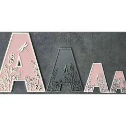 Holzbuchstaben mit floralen Details - Buchstabe, Buchstabe, Wildblume, Blume, Letter, Türschild