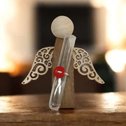 Holzengel mit Reagenzglas als Gutscheinhalter oder Glücksbringer – handgefertigt mit Nanoklebeband Schutzengel